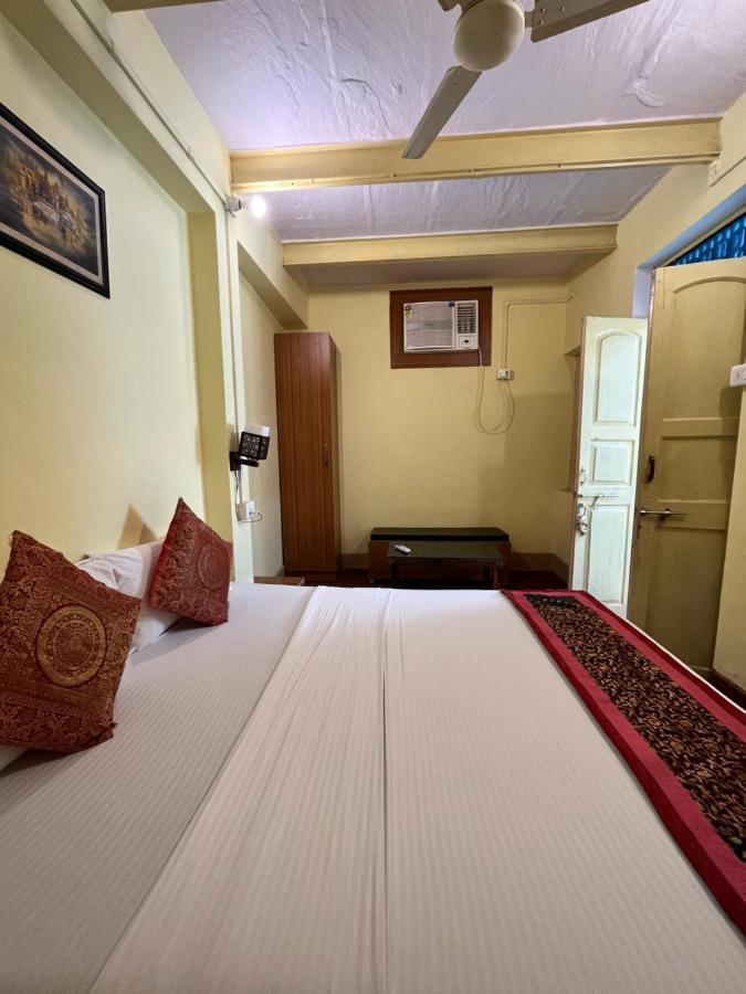 Yogi Soul Hotel Varanasi Exterior photo