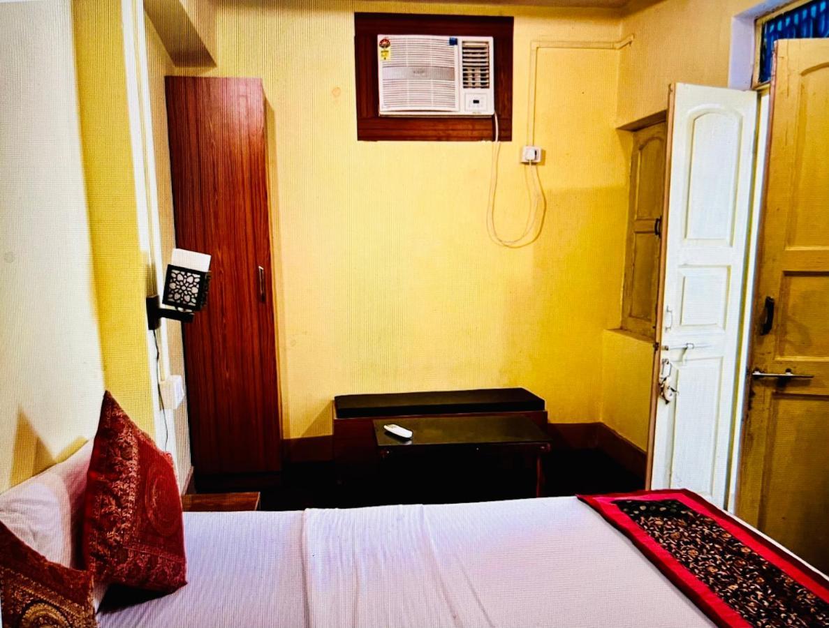 Yogi Soul Hotel Varanasi Exterior photo